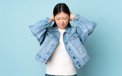 耳鳴引起的頭痛與耳鳴對生活的影響：耳鳴緩解與耳鳴預防完整指南